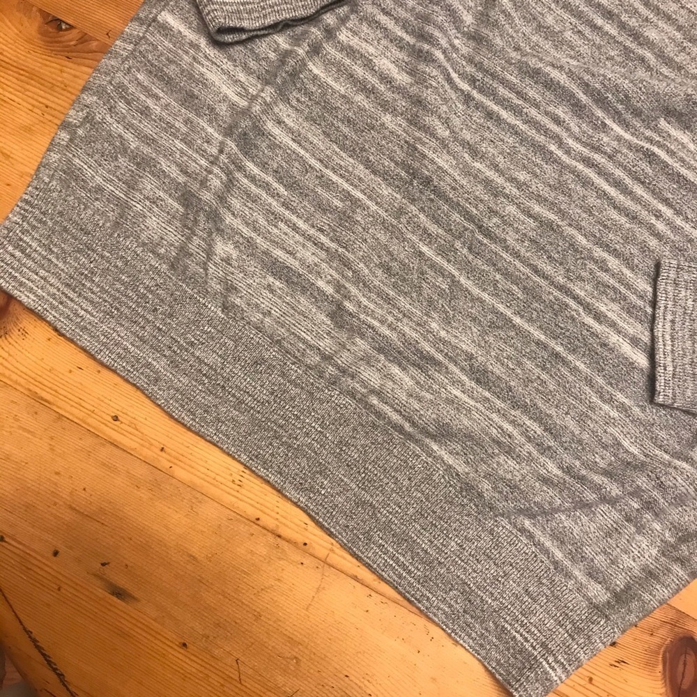 🚣♀️ J CREW Basic Cotton Sweater - Picture 5 of 6